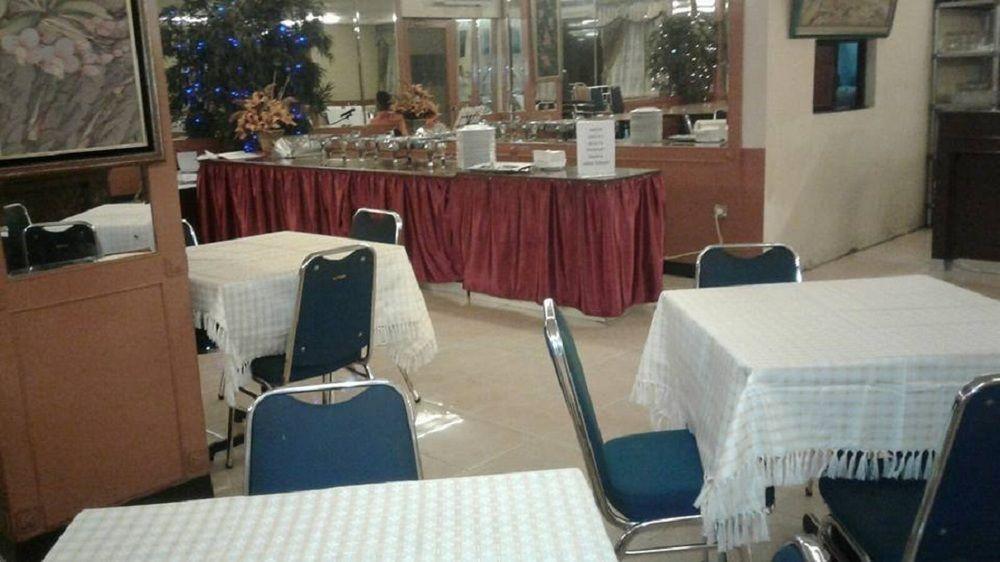Plaza Hotel Harco Mangga Dua Jakarta Exterior foto
